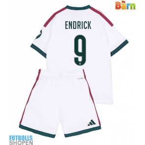 Billiga Real Madrid Endrick #9 Hemmatröja Barn 2026-27 Kortärmad (+ Korta byxor)